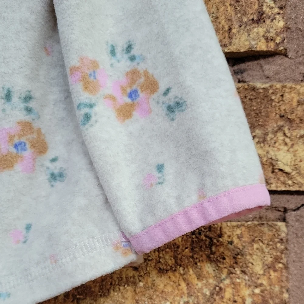 OshKosh B'gosh Floral Pullover Size 18 Months
